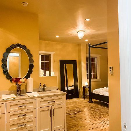 Island Girl Spa + Bed And Breakfast Los Angeles Exteriér fotografie