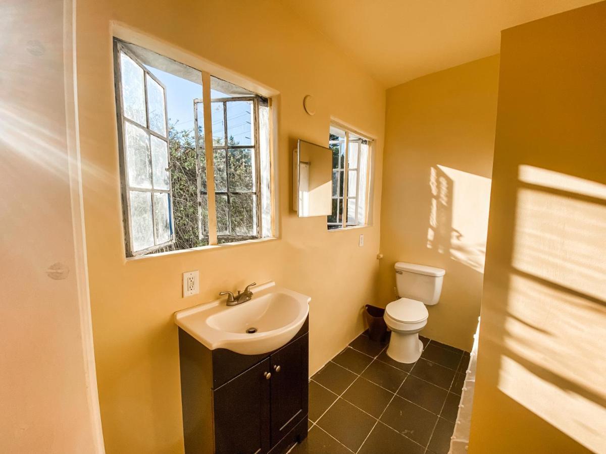 Island Girl Spa + Bed And Breakfast Los Angeles Exteriér fotografie